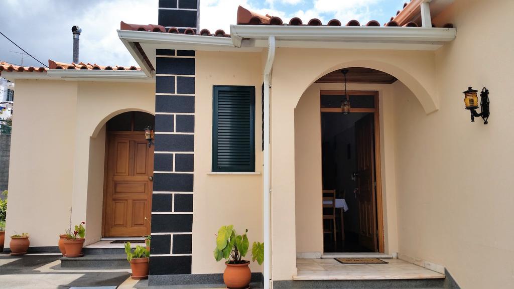 Casa De Ferias Dos Marmeleiros Villa ฟุงชาล ภายนอก รูปภาพ